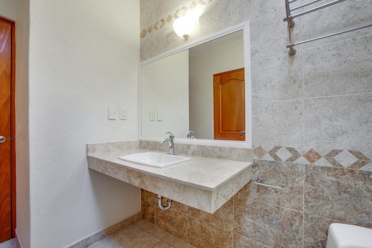 Hotel Patzcuaro Luaran gambar